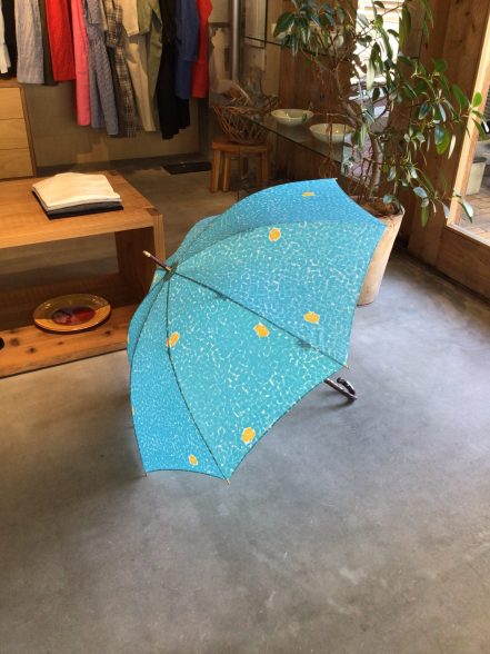 イイダ傘店　日傘　ぺんぺん草　定価約4万　45cm 銀座 蔦屋書店】恒例の人気フェア「イイダ傘店 夏の傘展2022